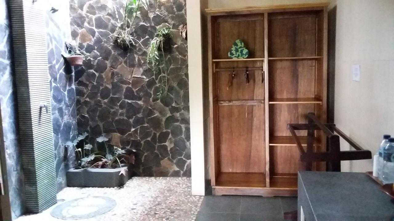 Dua Bintang